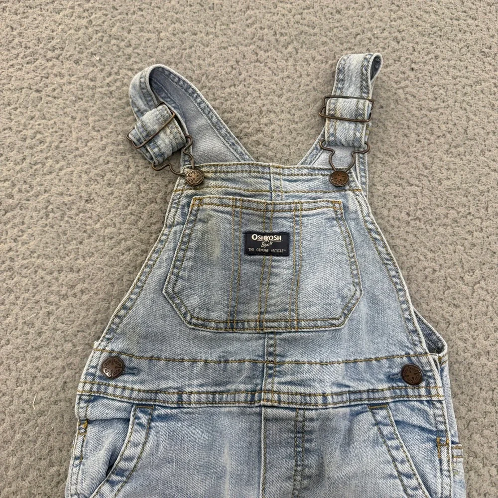 OshKosh Bgosh Kids Light Wash Denim Overalls Size 3T Classic Carpenter Style